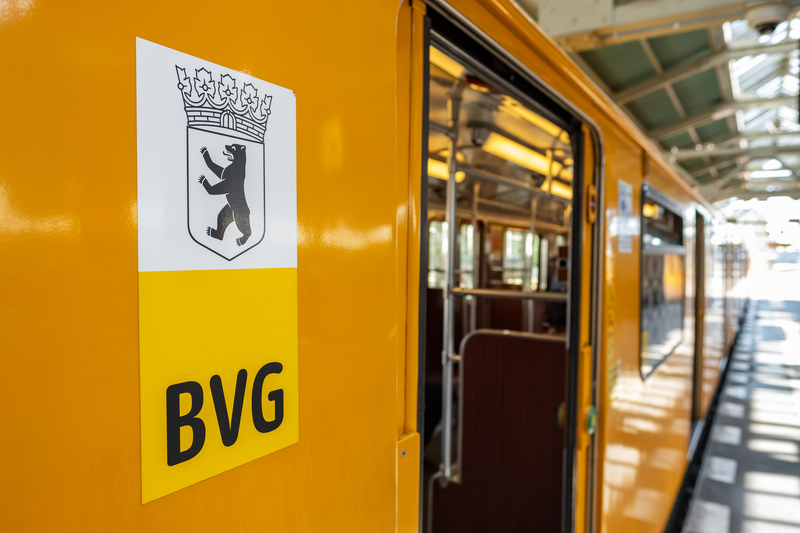 Train with BVG Berlin logo