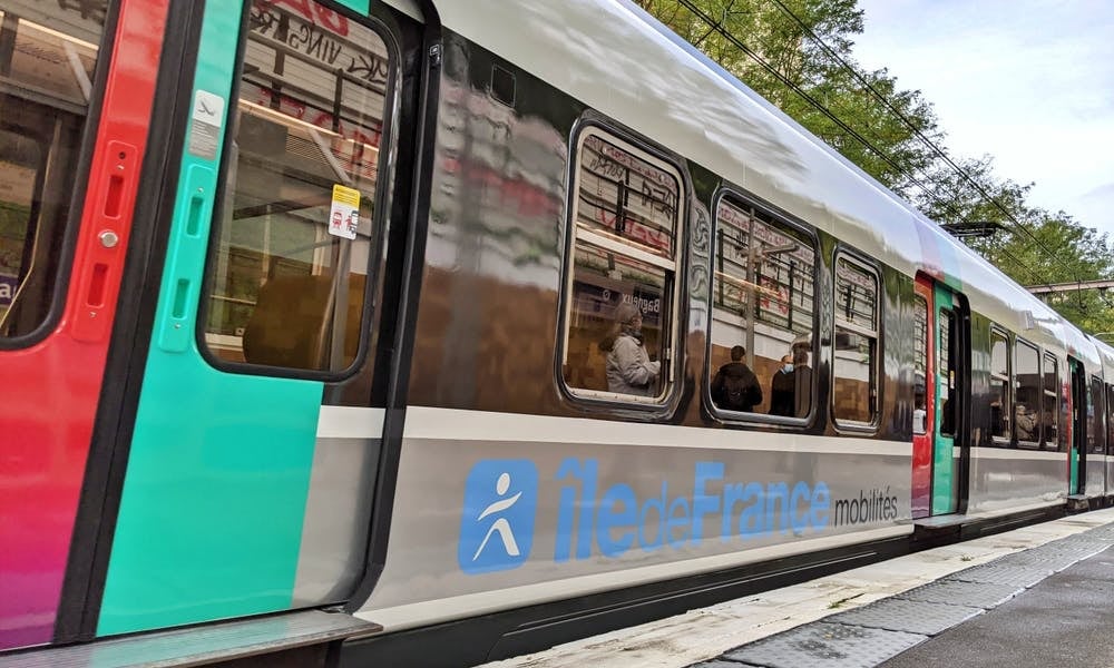 Île-de-France Mobilités train